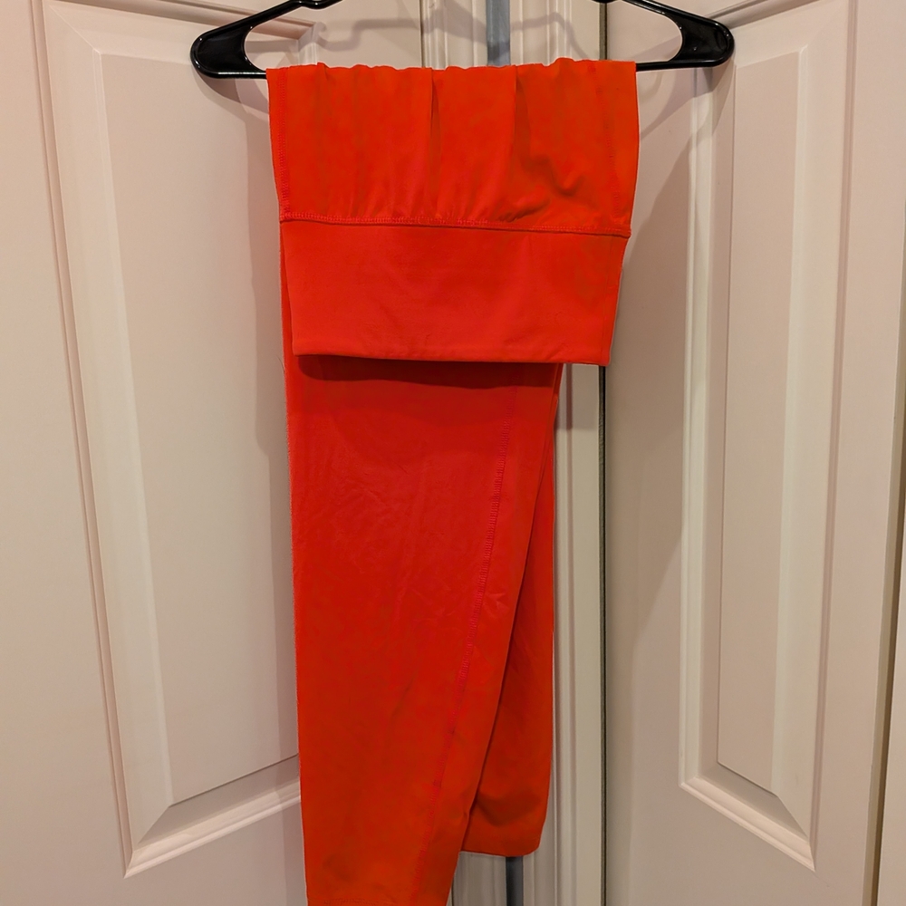 Livi Active Coral Colored Leggings